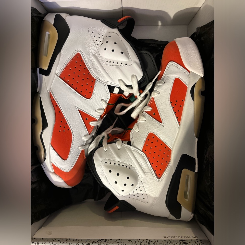 Air Jordan 6 Retro Men's 9 Gatorade Like Mike Orange Green 384664-145